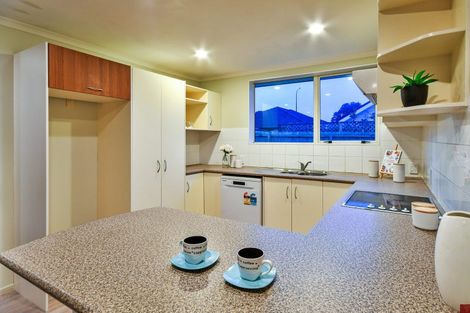 Photo of property in 29 Takatu Place, Takanini, 2112