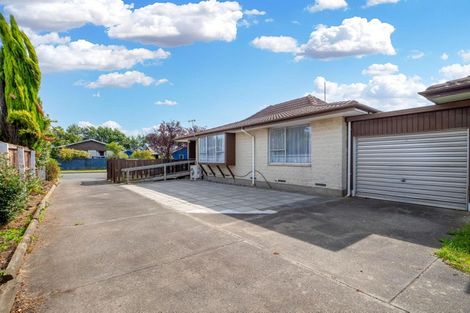 Photo of property in 57 Sarabande Avenue, Redwood, Christchurch, 8051