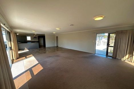 Photo of property in 1050 Papamoa Beach Road, Papamoa Beach, Papamoa, 3118