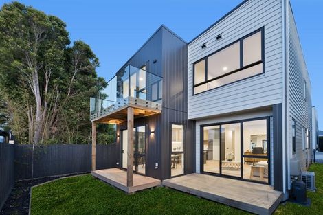 Photo of property in 29e Dellwood Avenue, Henderson, Auckland, 0612