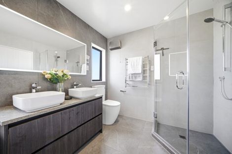 Photo of property in 12 Ocean Breeze Avenue, Hobsonville, Auckland, 0616