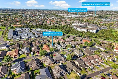 Photo of property in 15 Lilybank Crescent, East Tamaki, Auckland, 2013