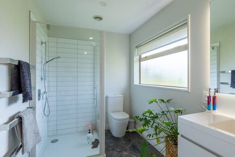 Photo of property in 4 Norglen Lane, Riverhead, 0820