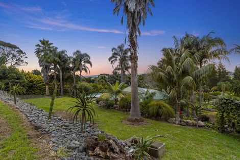 Photo of property in 33r Panorama Drive, Welcome Bay, Tauranga, 3175