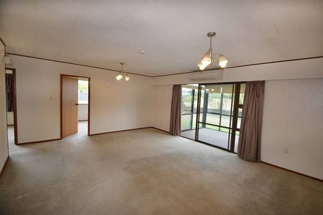 Photo of property in 12 Campbell Street, Alexandra, 9320