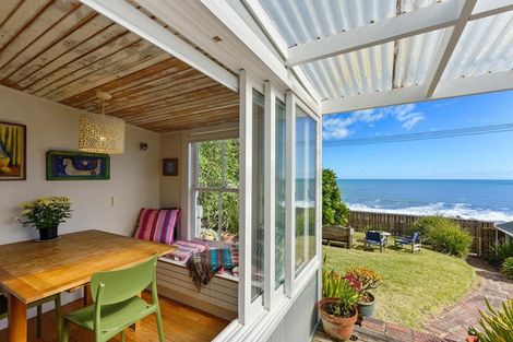Photo of property in 34 The Parade, Paekakariki, 5034