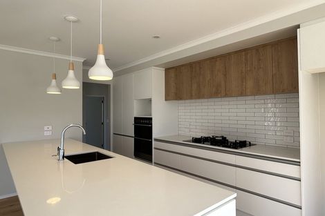 Photo of property in 2 Kuku Avenue, Red Beach, 0932