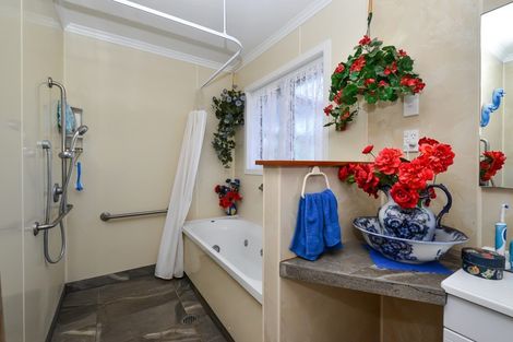 Photo of property in 209 Ohaupo Road, Glenview, Hamilton, 3206