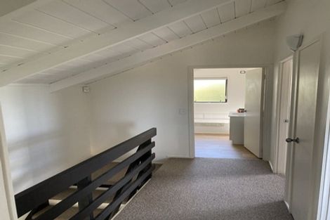 Photo of property in 9a Rangatira Road, Birkdale, Auckland, 0626