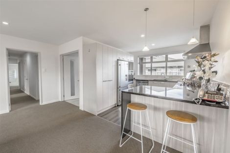 Photo of property in 7 Carradale Avenue, Broomfield, Christchurch, 8042