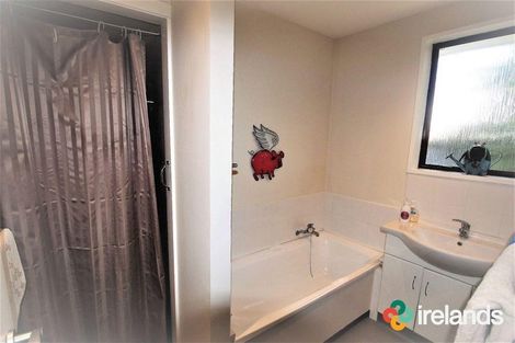 Photo of property in 103 Withells Road, Avonhead, Christchurch, 8042