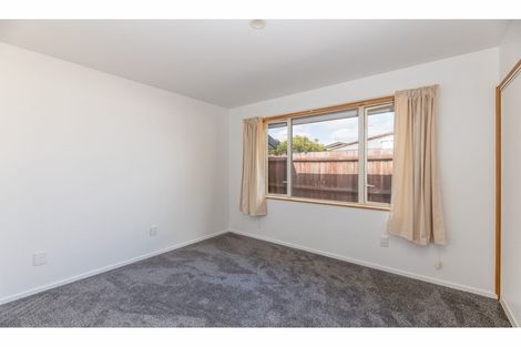 Photo of property in 30 Seymour Street, Hornby, Christchurch, 8042