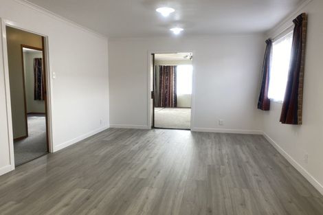 Photo of property in 12 Pipitea Place, Massey, Auckland, 0614