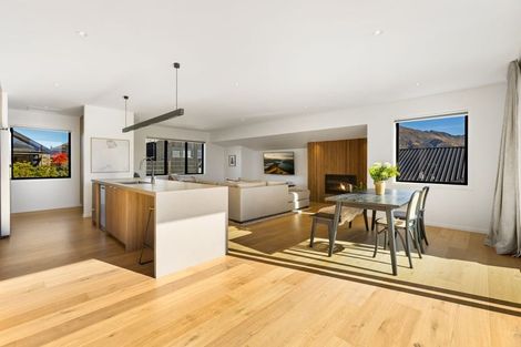 Photo of property in 54 Avalon Station Drive, Wanaka, 9305