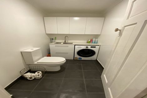 Photo of property in 48 Titirangi Road, New Lynn, Auckland, 0600