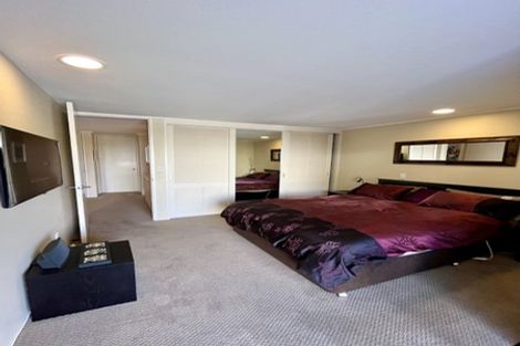 Photo of property in Highwic, 32u2 Hobson Street, Thorndon, Wellington, 6011