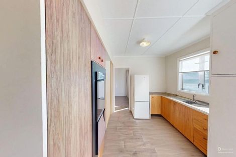 Photo of property in 36 Cornfoot Street, Castlecliff, Whanganui, 4501