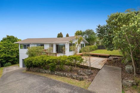 Photo of property in 14 Orton Street, Glenfield, Auckland, 0627