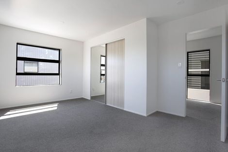 Photo of property in 27 Lili Chen Way, Mangere Bridge, Auckland, 2022