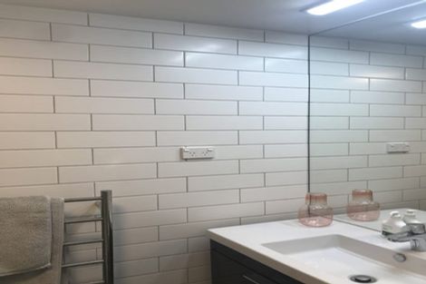 Photo of property in Frame Apartments, 1601/111 Molesworth Street, Thorndon, Wellington, 6011