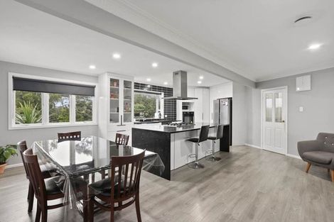 Photo of property in 64 Astley Avenue, New Lynn, Auckland, 0600
