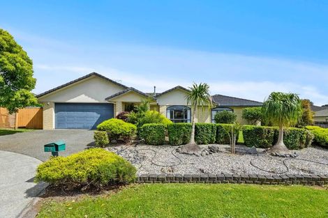 Photo of property in 19 Reybert Place, Massey, Auckland, 0614