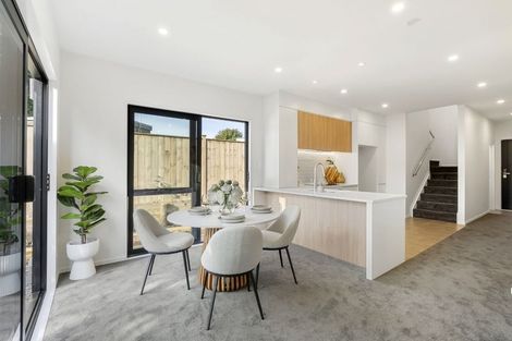Photo of property in 3/31 Goodwin Drive, Rosehill, Papakura, 2113