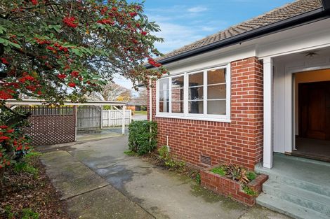 Photo of property in 17 Kerrs Road, Linwood, Christchurch, 8062