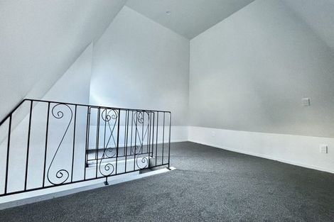 Photo of property in 8/24 Parliament Street, Melling, Lower Hutt, 5010