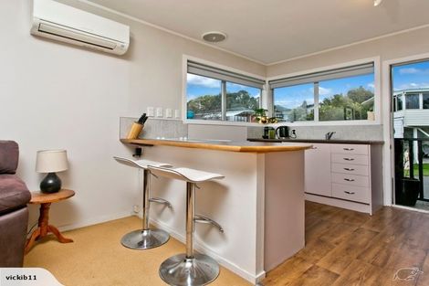 Photo of property in 1/108 Canongate Street, Birkdale, Auckland, 0626