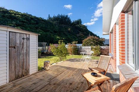 Photo of property in 63 Gillespies Road, Birchville, Upper Hutt, 5018
