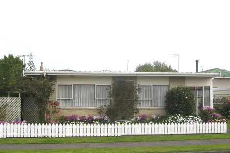 Photo of property in 3b Naumai Place, Spotswood, New Plymouth, 4310