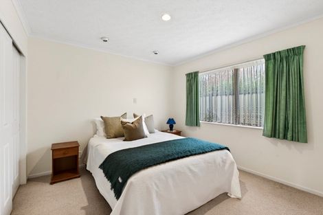 Photo of property in 6 Cheval Place, Taradale, Napier, 4112