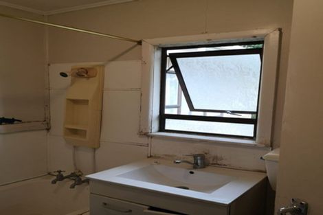 Photo of property in 18 Esk Crescent, Tokoroa, 3420