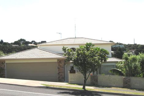 Photo of property in 42 Fitzwilliam Drive, Torbay, Auckland, 0630