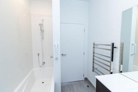 Photo of property in 14/52 High Street, Island Bay, Wellington, 6023