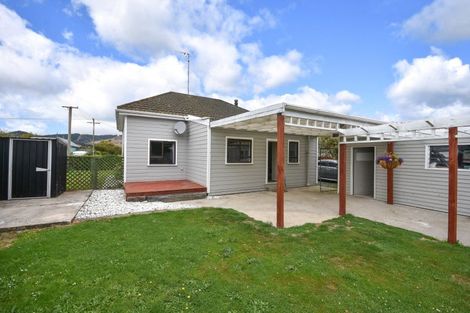 Photo of property in 30 Burns Street, Milton, 9220