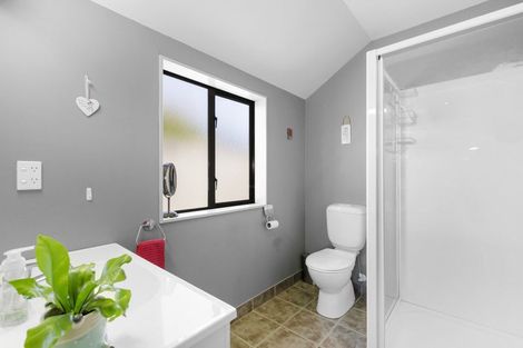 Photo of property in 17 Garrett Place, Riverstone Terraces, Upper Hutt, 5018