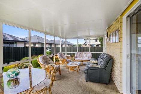 Photo of property in 2/17 Nyoli Street, Northcote, Christchurch, 8052