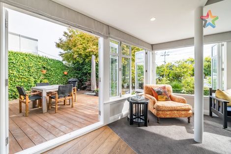Photo of property in 15 Fairfield Avenue, Fairfield, Lower Hutt, 5011