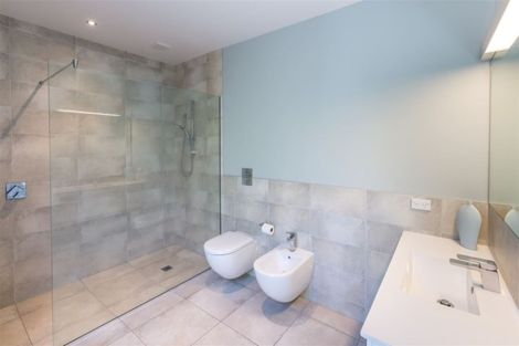 Photo of property in 302b Gardiners Road, Harewood, Christchurch, 8051