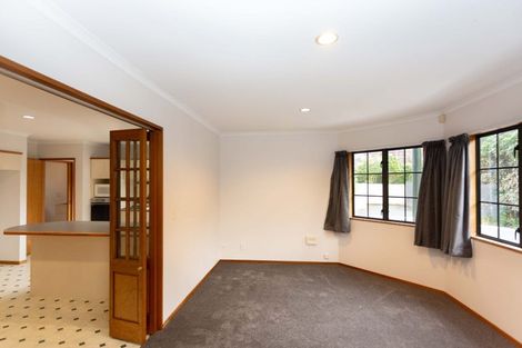 Photo of property in 127 Clyde Road, Ilam, Christchurch, 8041