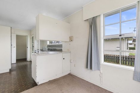 Photo of property in 2 Sinclair Terrace, Te Awamutu, 3800