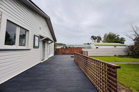 Photo of property in 37 Bryant Street, Takaro, Palmerston North, 4412