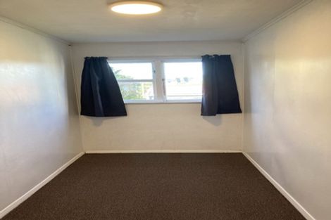 Photo of property in 81 Queens Drive, Lyall Bay, Wellington, 6022