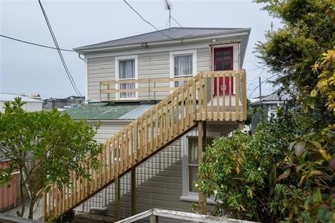 Photo of property in 4a/8 Howard Street, Mount Cook, Wellington, 6021