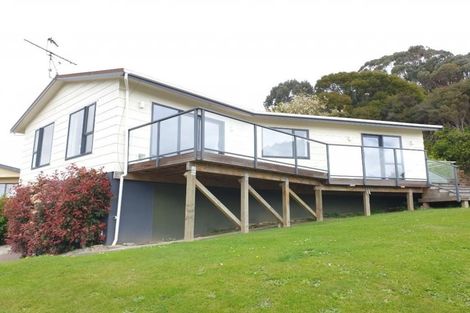 Photo of property in 20 Parkinson Close, Whitby, Porirua, 5024