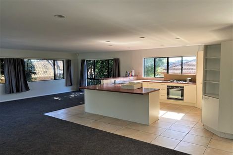 Photo of property in 5a Oakleigh Avenue, Takanini, 2112