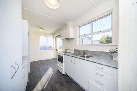 Photo of property in 928 Tremaine Avenue, Roslyn, Palmerston North, 4414