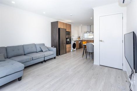 Photo of property in 2/18 May Street, Hamilton East, Hamilton, 3216